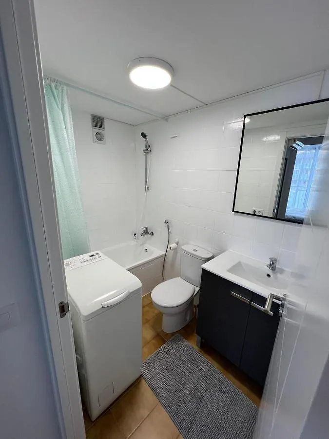 Paradise Family Apartment & Pool Lloret de Mar 0*,